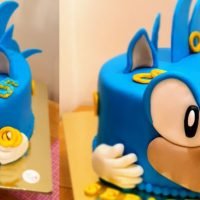 Tort onic albastru cu inele